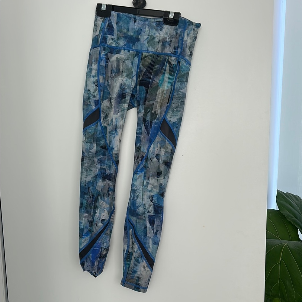 lululemon Blue Abstract Patterned Leggings